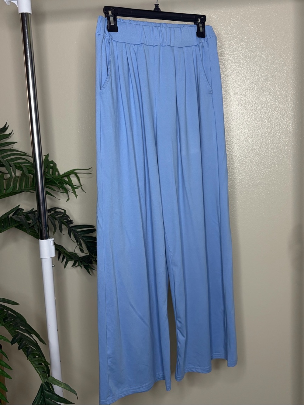 Blue Lounge Set Matching Crop Top Wide Leg Pants Soft Comfy Athleisure Travel - Picture 4 of 8